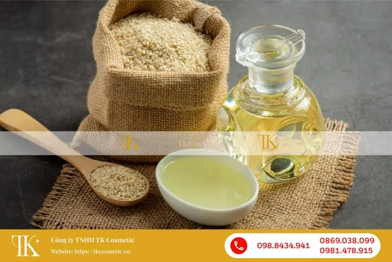 Dầu nền mỹ phẩm