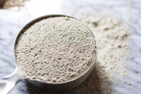 Bentonite là gì​? Bentonite có khả năng trương nở mạnh khi tiếp xúc với nước